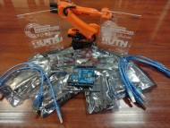 Donación de placas Arduino Uno al Laboratorio de Electrónica